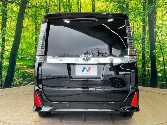2020 Toyota Voxy 3BA-ZRR80W (UW-69f0223074ac3)[8]