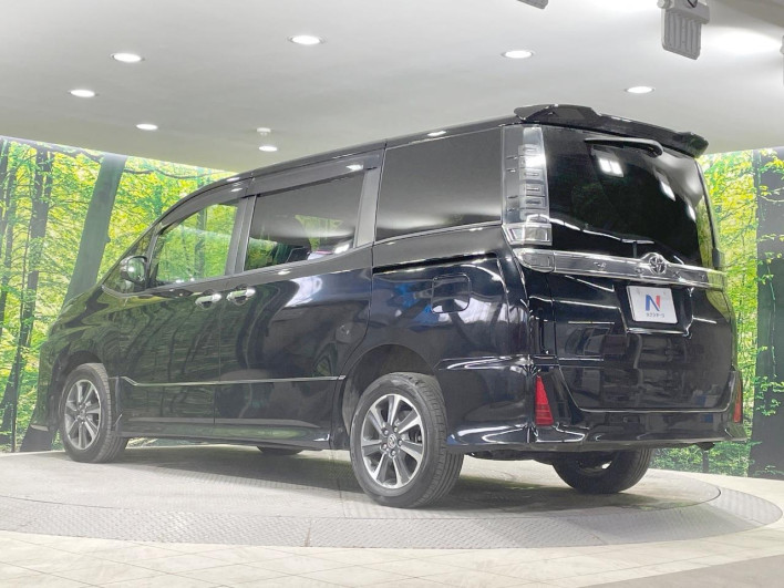 2019 Toyota Voxy DBA-ZRR85W (UW-69f022316e2bf)[11]