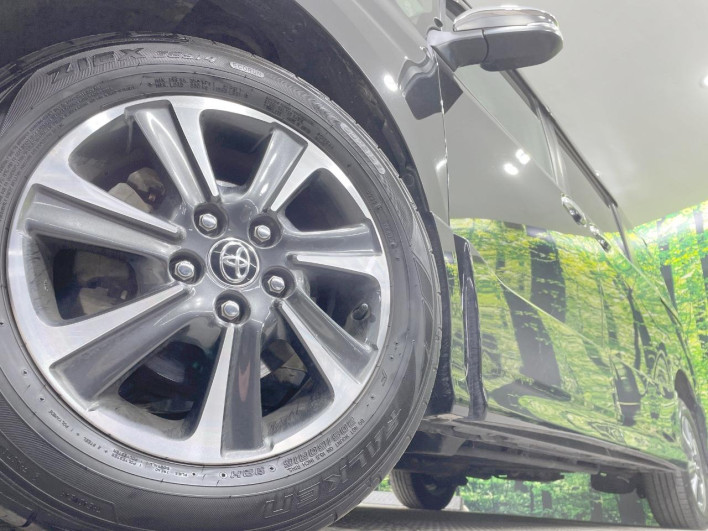 2019 Toyota Voxy DBA-ZRR85W (UW-69f022316e2bf)[12]