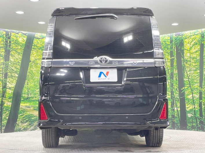 2019 Toyota Voxy DBA-ZRR85W (UW-69f022316e2bf)[4]