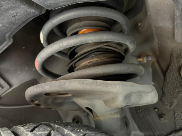 2014 Toyota Harrier DBA-ZSU60W (UW-69f02231d633f)[6]