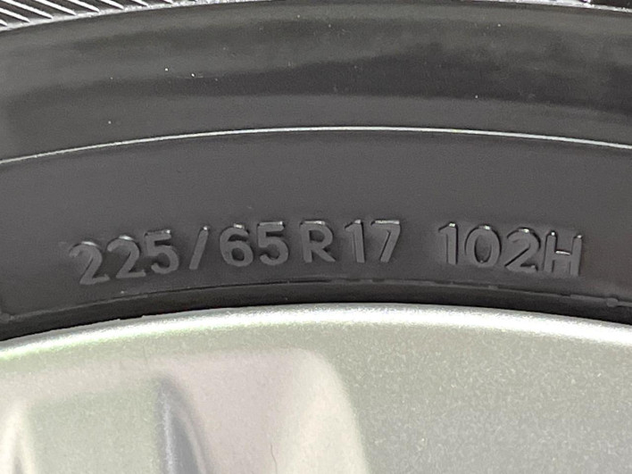 2015 Toyota Harrier DBA-ZSU60W (UW-69f0223271de6)[17]