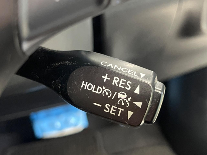 2017 Toyota Harrier DBA-ZSU60W (UW-69f022329d0b3)[28]