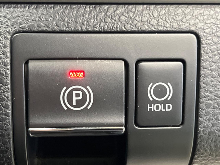 2017 Toyota Harrier DBA-ZSU60W (UW-69f022329d0b3)[25]