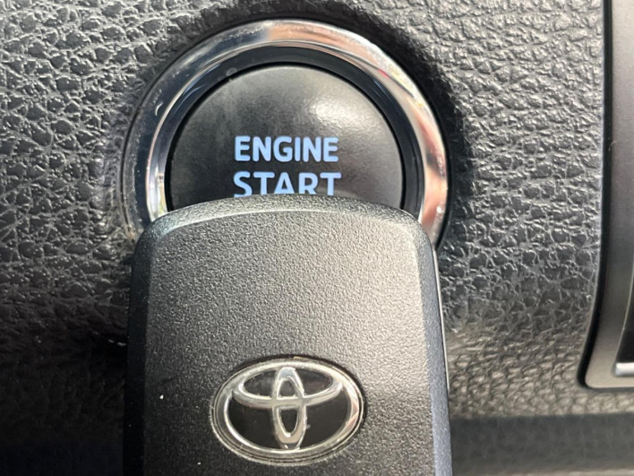 2017 Toyota Harrier DBA-ZSU60W (UW-69f022329d0b3)[21]