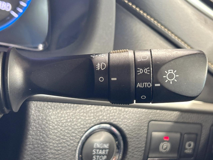 2018 Toyota Harrier DBA-ZSU60W (UW-69f022334ffee)[29]