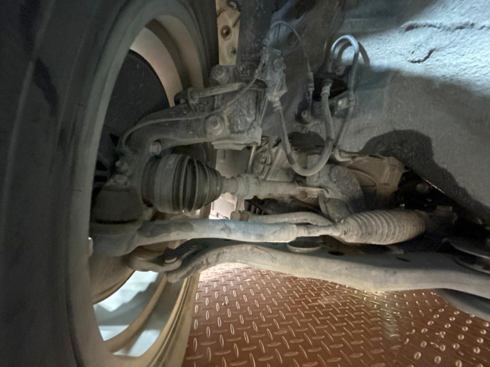 2018 Toyota Harrier DBA-ZSU60W (UW-69f022334ffee)[11]