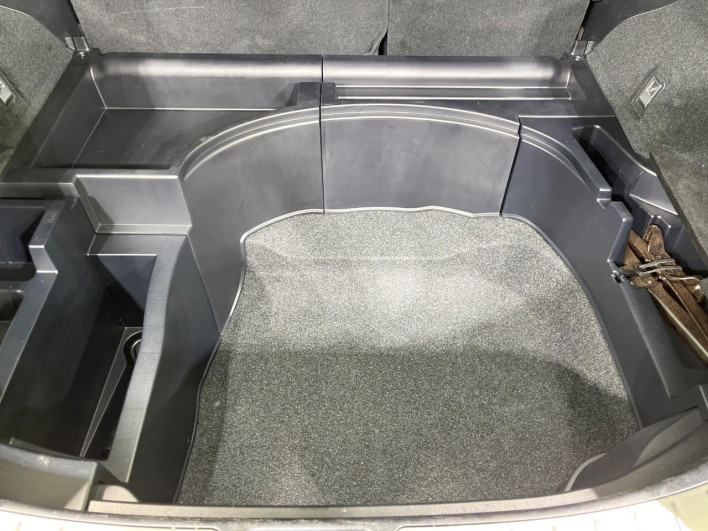 2018 Toyota Harrier DBA-ZSU60W (UW-69f022340b958)[17]