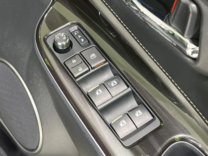 2018 Toyota Harrier DBA-ZSU60W (UW-69f022340b958)[11]