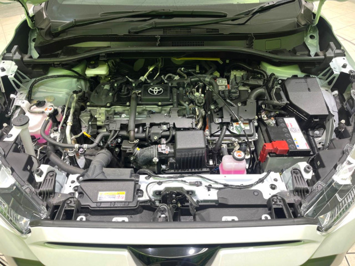 2024 Toyota Corolla Cross 6AA-ZVG13 (UW-69f0223457d5b)[4]