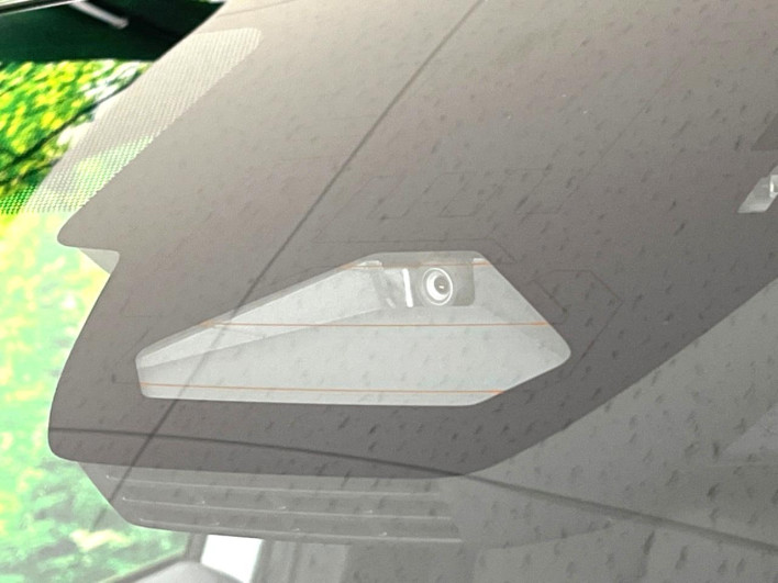 2024 Toyota Corolla Cross 6AA-ZVG13 (UW-69f0223457d5b)[14]