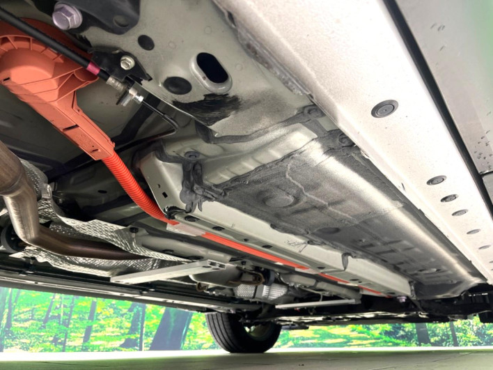 2024 Toyota Corolla Cross 6AA-ZVG13 (UW-69f0223457d5b)[29]