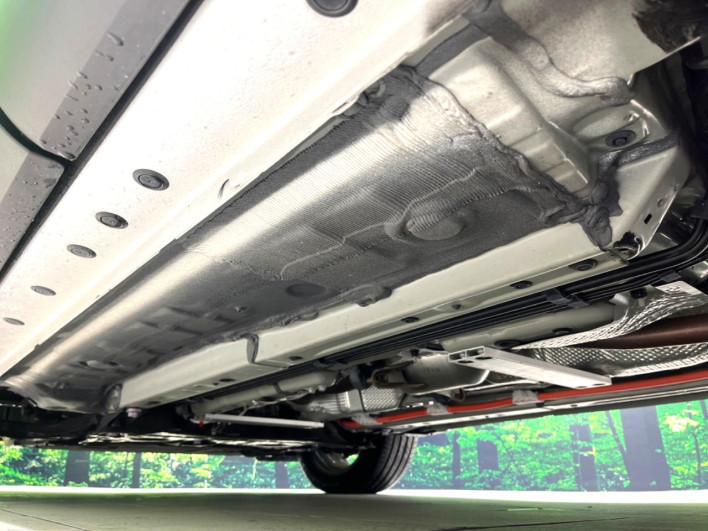 2024 Toyota Corolla Cross 6AA-ZVG13 (UW-69f0223457d5b)[28]