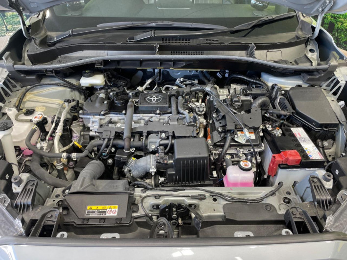 2024 Toyota Corolla Cross 6AA-ZVG13 (UW-69f02234859d0)[19]