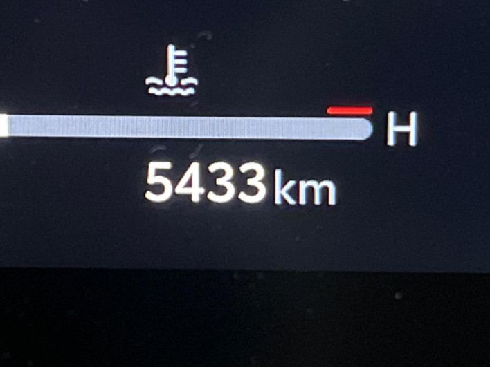 2024 Toyota Corolla Cross 6AA-ZVG13 (UW-69f02235ed6d4)[2]