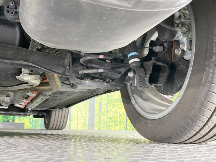 2025 Toyota Corolla Cross 6AA-ZVG13 (UW-69f022365e896)[27]