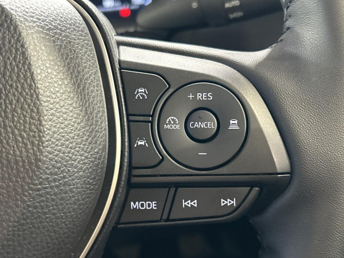 2025 Toyota Corolla Cross 6AA-ZVG13 (UW-69f022366b6be)[18]