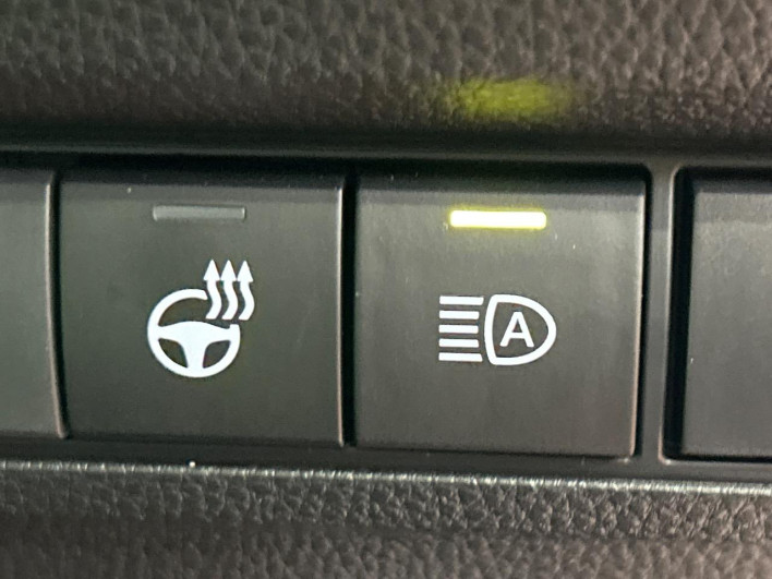 2025 Toyota Corolla Cross 6AA-ZVG13 (UW-69f022366b6be)[13]