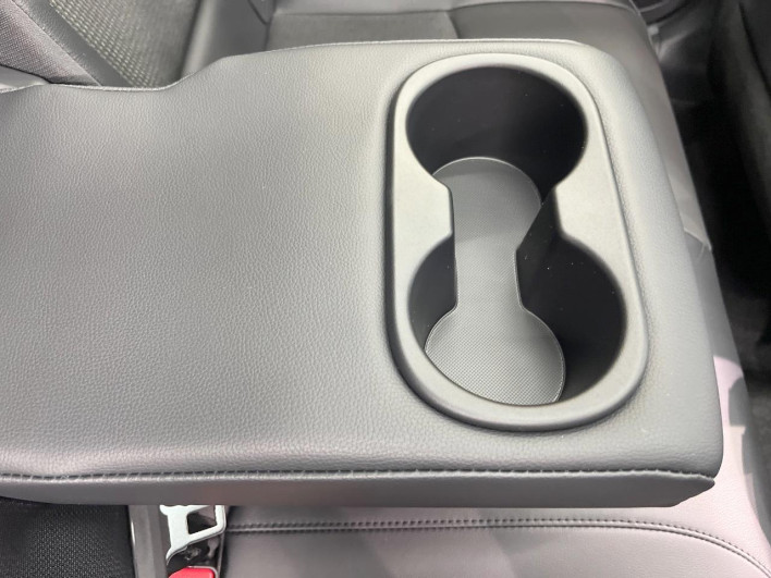 2026 Toyota Corolla Cross 6AA-ZVG13 (UW-69f02237e23da)[23]