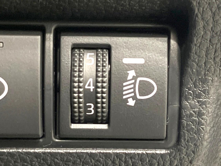 2026 Toyota Corolla Cross 6AA-ZVG13 (UW-69f0223872670)[15]