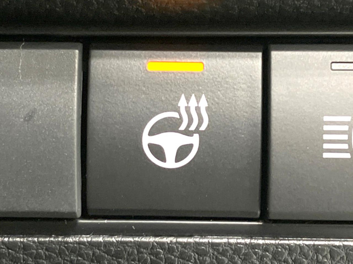 2026 Toyota Corolla Cross 6AA-ZVG13 (UW-69f0223872670)[19]