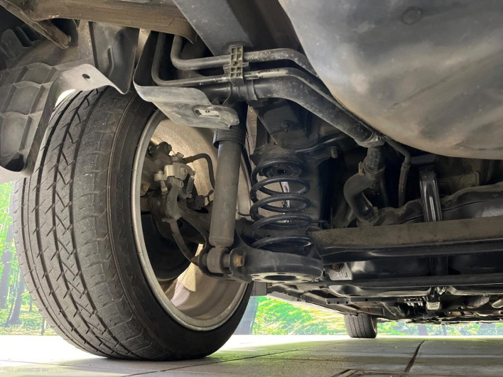 2009 Toyota Prius DAA-ZVW30 (UW-69f0223a1aa0f)[25]