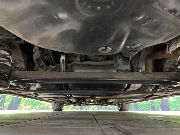 2009 Toyota Prius DAA-ZVW30 (UW-69f0223a1aa0f)[24]