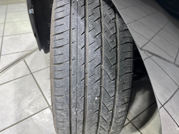 2009 Toyota Prius DAA-ZVW30 (UW-69f0223a1aa0f)[9]