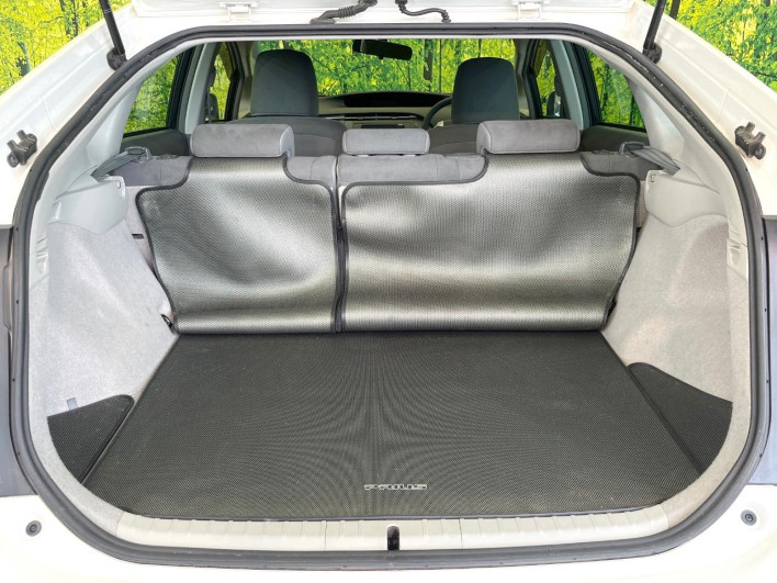 2010 Toyota Prius DAA-ZVW30 (UW-69f0223a72efb)[28]