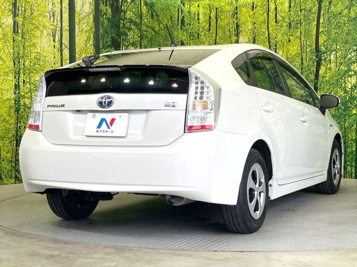 2010 Toyota Prius DAA-ZVW30 (UW-69f0223a72efb)[17]