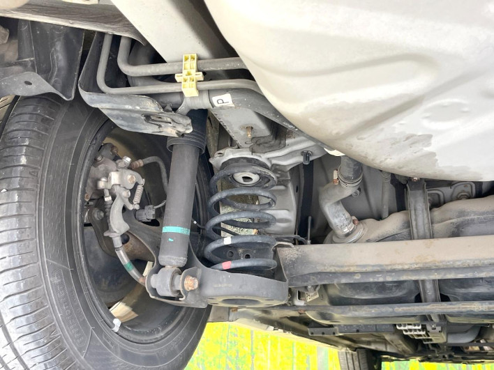 2010 Toyota Prius DAA-ZVW30 (UW-69f0223a72efb)[25]