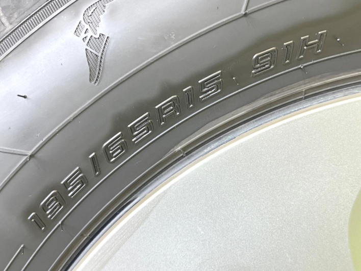 2010 Toyota Prius DAA-ZVW30 (UW-69f0223a72efb)[10]