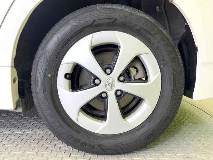 2010 Toyota Prius DAA-ZVW30 (UW-69f0223a72efb)[9]