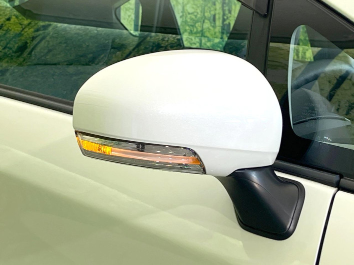 2010 Toyota Prius DAA-ZVW30 (UW-69f0223a72efb)[11]