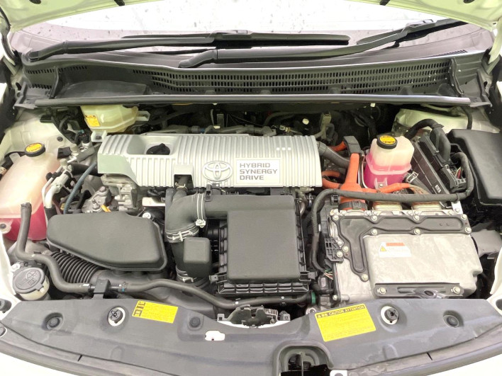 2010 Toyota Prius DAA-ZVW30 (UW-69f0223a72efb)[4]