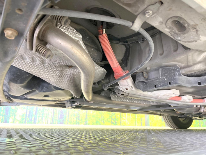 2010 Toyota Prius DAA-ZVW30 (UW-69f0223a72efb)[24]