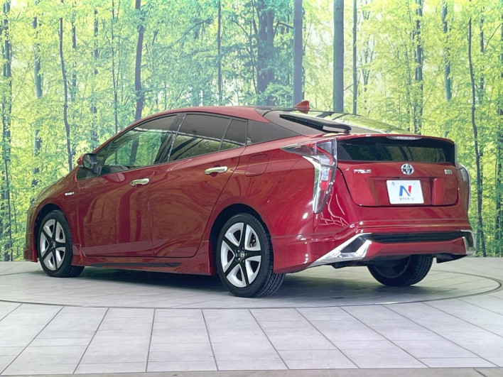 2017 Toyota Prius DAA-ZVW50 (UW-69f0223b81f7f)[10]
