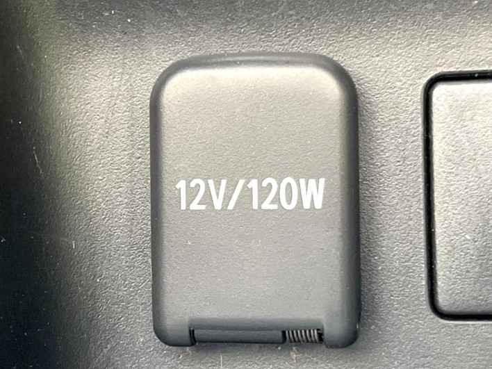 2017 Toyota Prius DAA-ZVW50 (UW-69f0223b81f7f)[21]