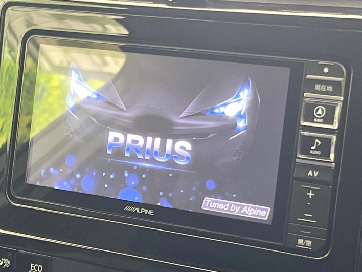2017 Toyota Prius DAA-ZVW50 (UW-69f0223b81f7f)[27]