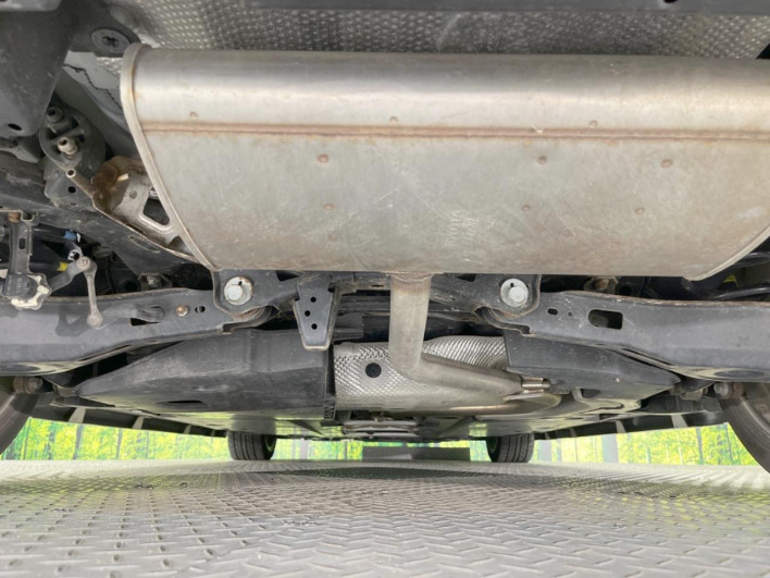 2016 Toyota Prius DAA-ZVW51 (UW-69f0223cbe092)[24]