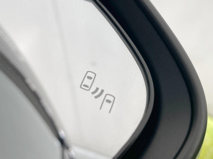 2016 Toyota Prius DAA-ZVW51 (UW-69f0223cbe092)[22]