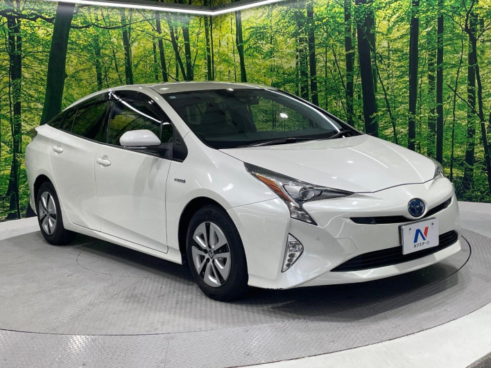 2016 Toyota Prius DAA-ZVW51 (UW-69f0223ce5299)[15]