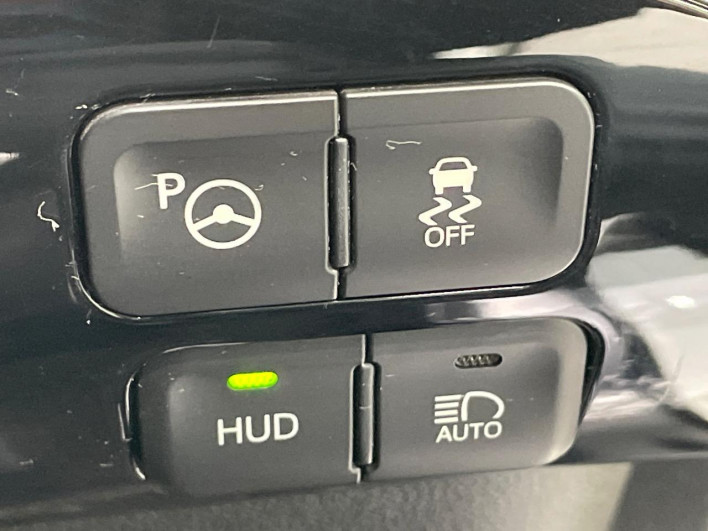 2016 Toyota Prius DAA-ZVW51 (UW-69f0223ce5299)[23]