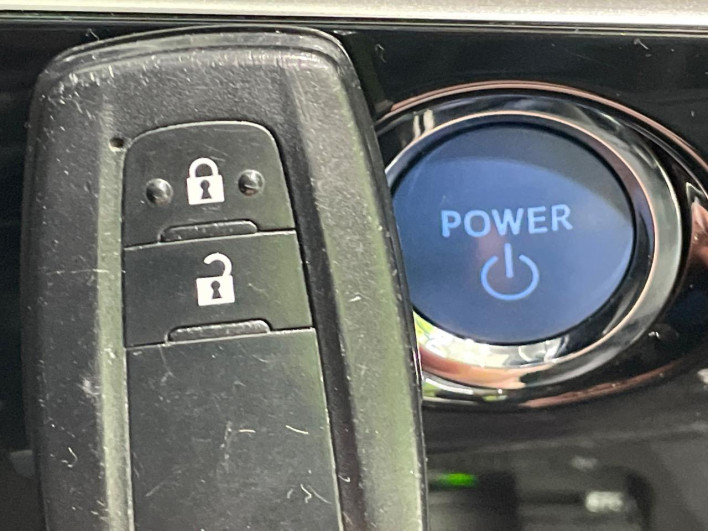 2016 Toyota Prius DAA-ZVW51 (UW-69f0223ce5299)[25]