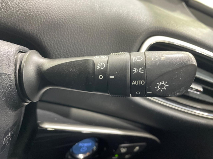 2016 Toyota Prius DAA-ZVW51 (UW-69f0223ce5299)[28]