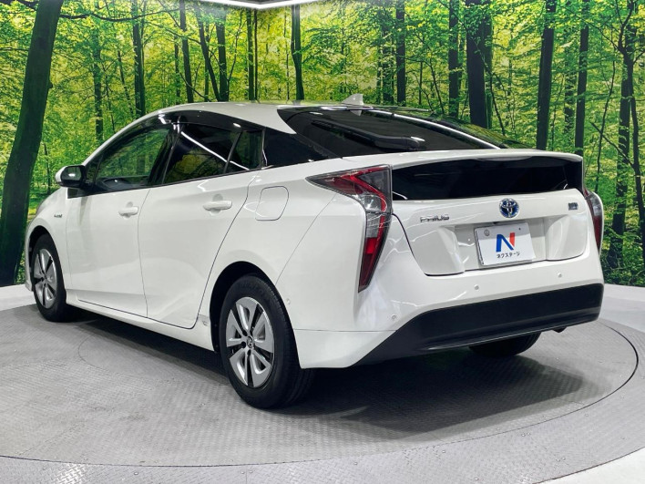 2016 Toyota Prius DAA-ZVW51 (UW-69f0223ce5299)[19]