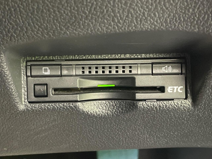 2016 Toyota Prius DAA-ZVW51 (UW-69f0223ce5299)[24]