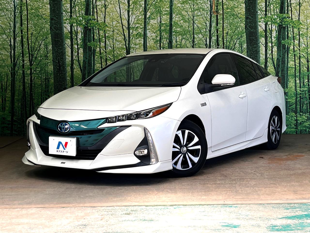 2017 Toyota Prius PHV DLA-ZVW52