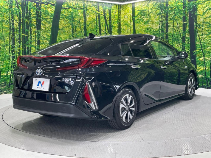2018 Toyota Prius PHV DLA-ZVW52 (UW-69f0223f701f0)[18]