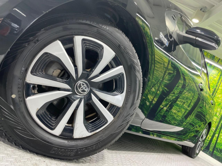 2018 Toyota Prius PHV DLA-ZVW52 (UW-69f0223f701f0)[6]